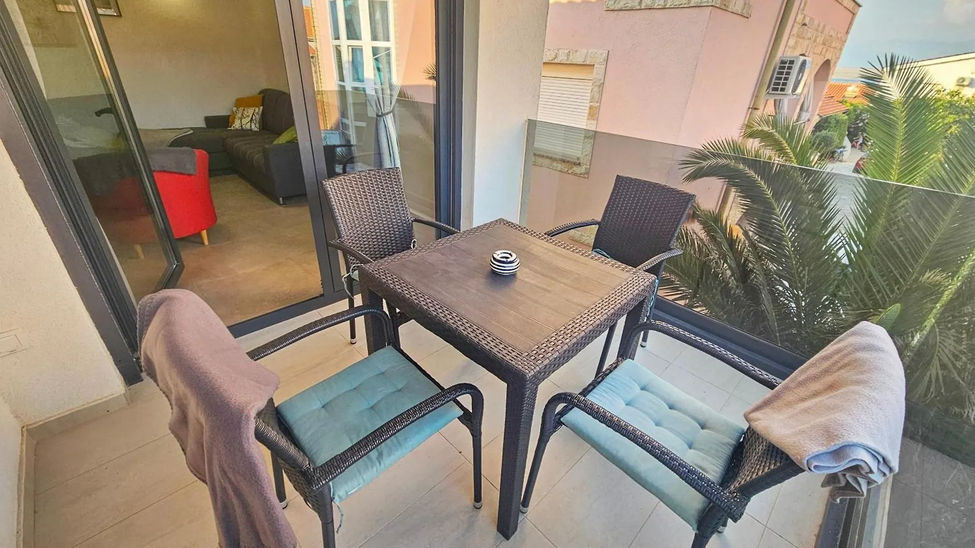 Aquavista Apartment Vir